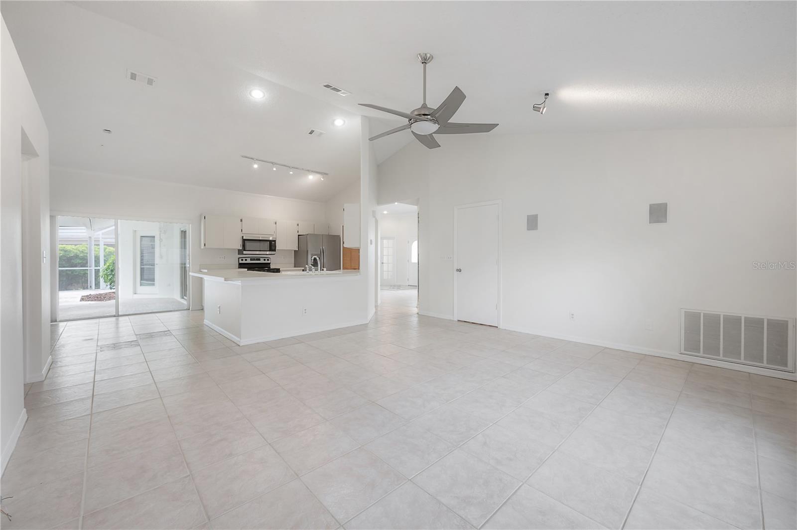 15121 HEATHRIDGE DR — photo 21