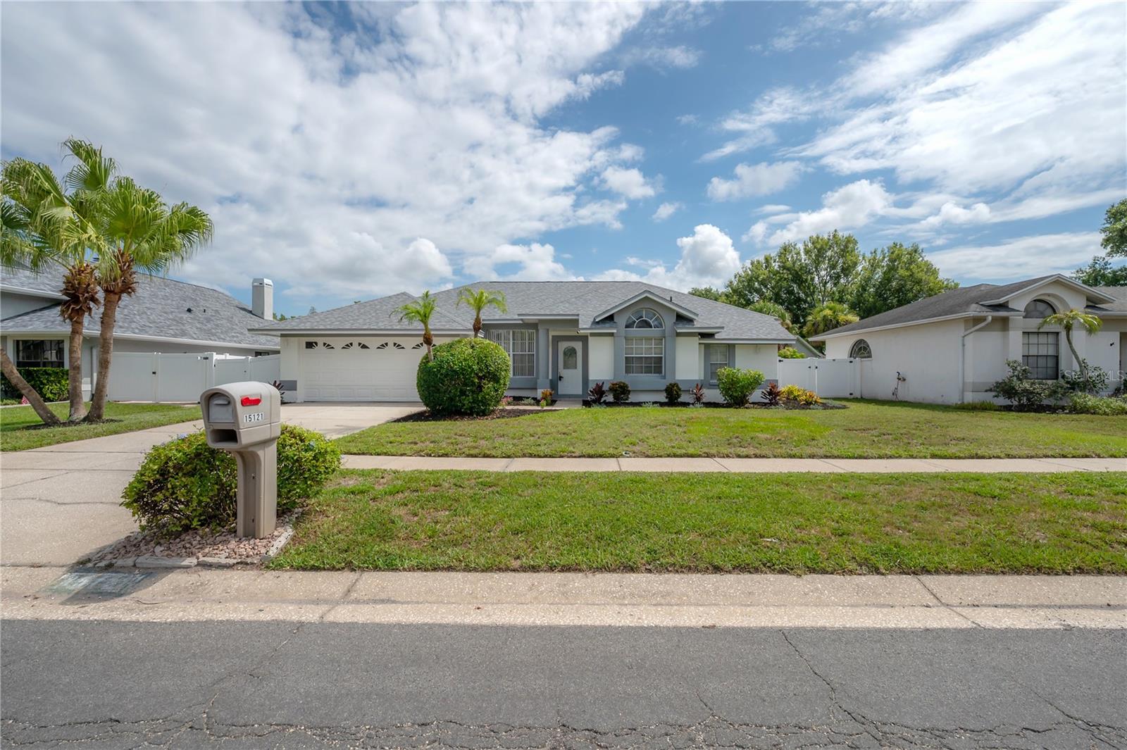 15121 HEATHRIDGE DR — photo 49
