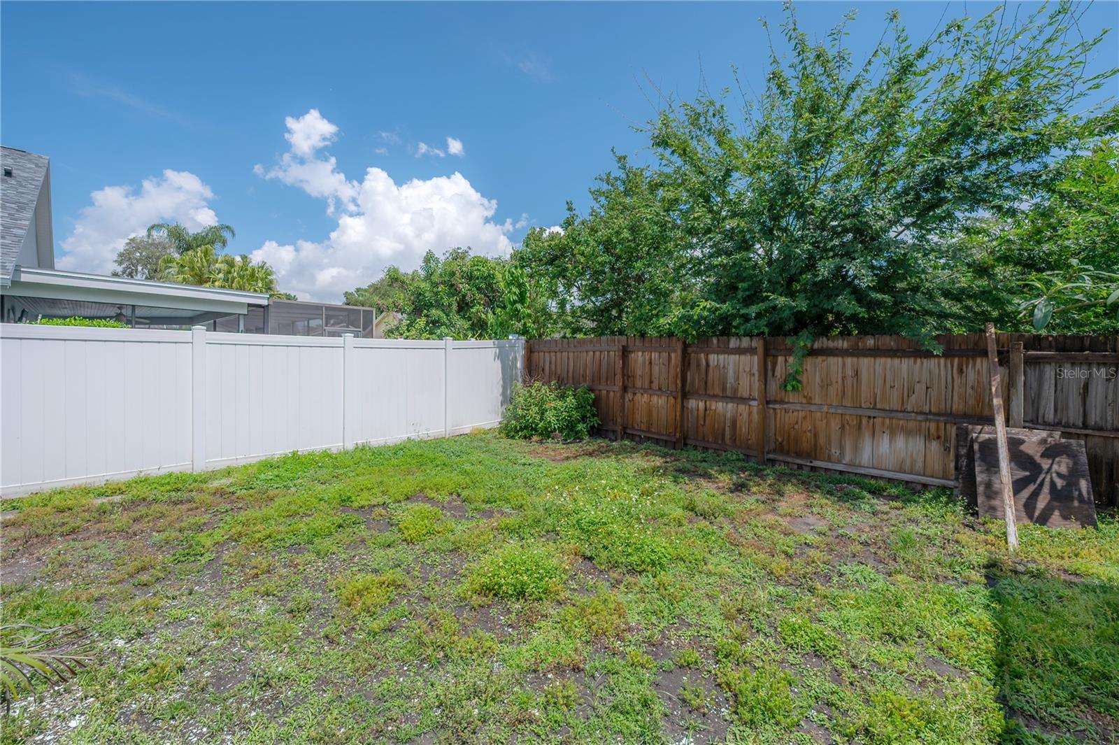 15121 HEATHRIDGE DR — photo 46