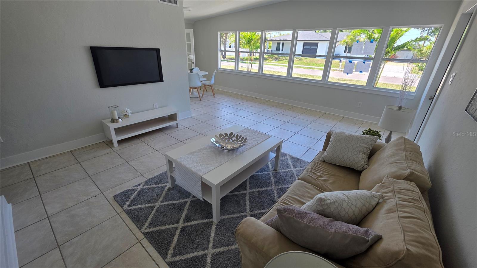 3167 IRVING ST — photo 9