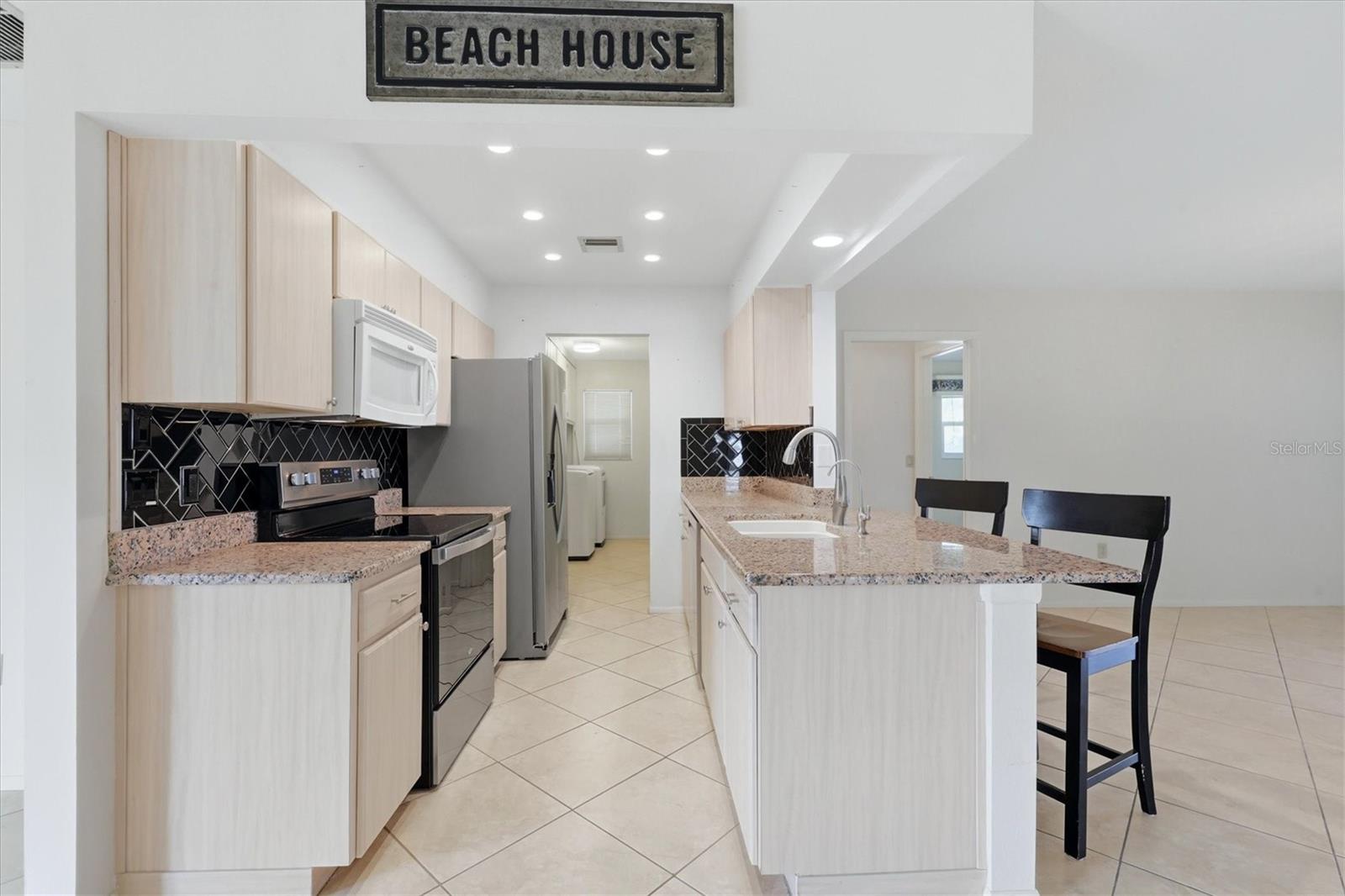255 RIGEL RD — photo 24