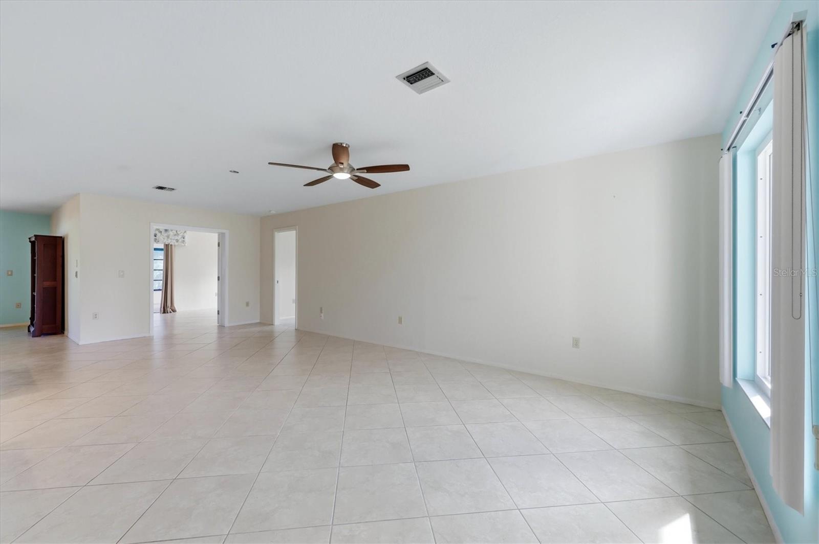 255 RIGEL RD — photo 3
