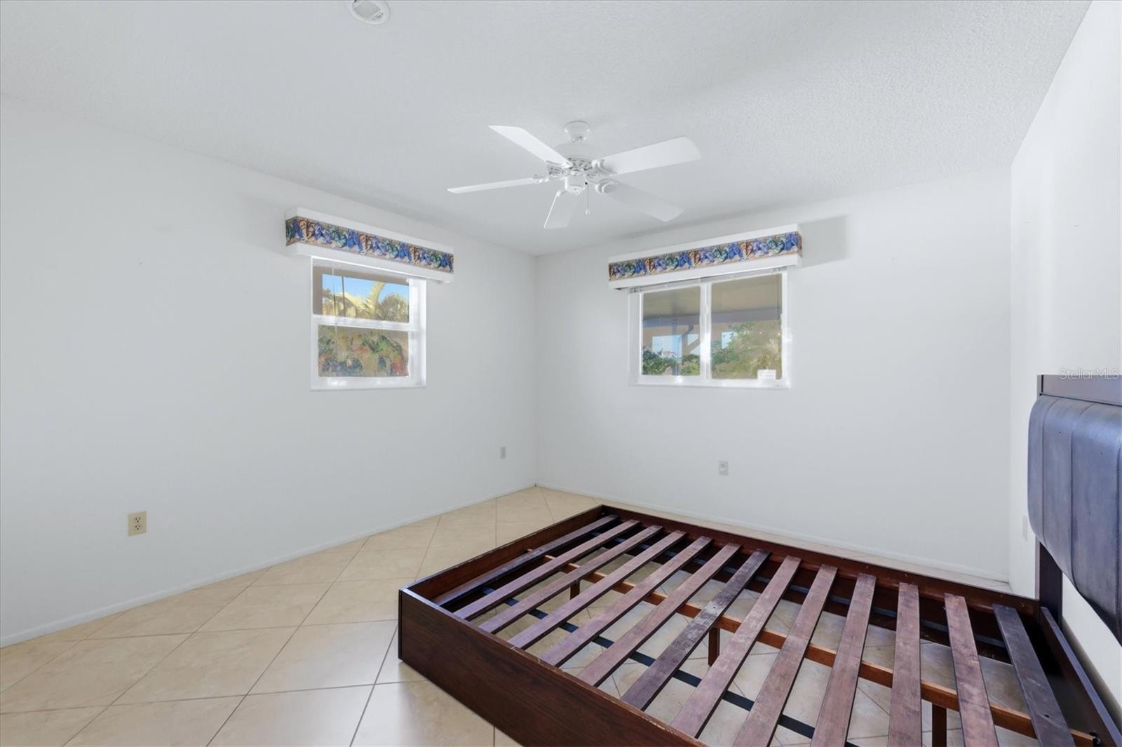 255 RIGEL RD — photo 32