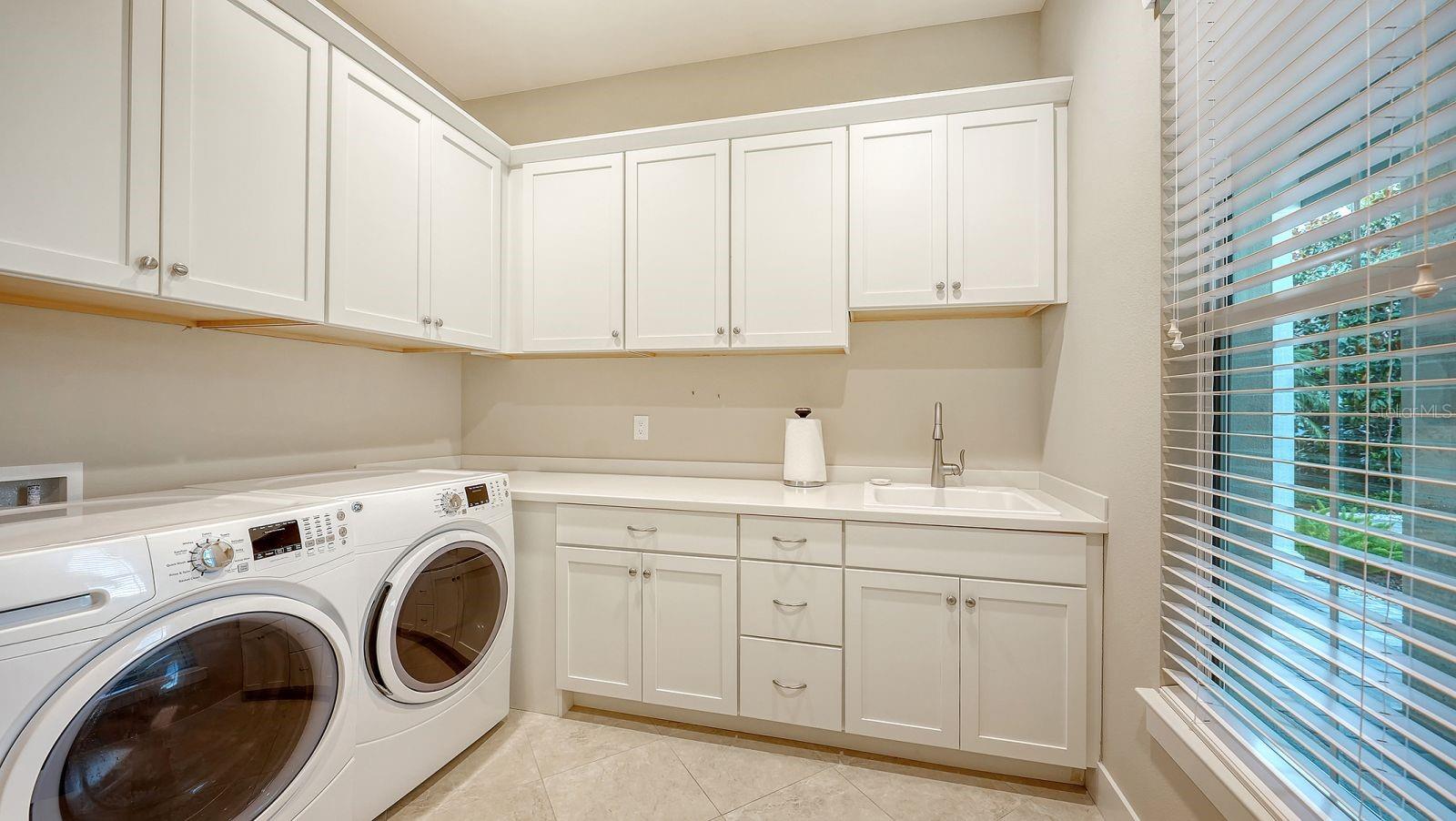 16524 KENDLESHIRE TER — photo 43