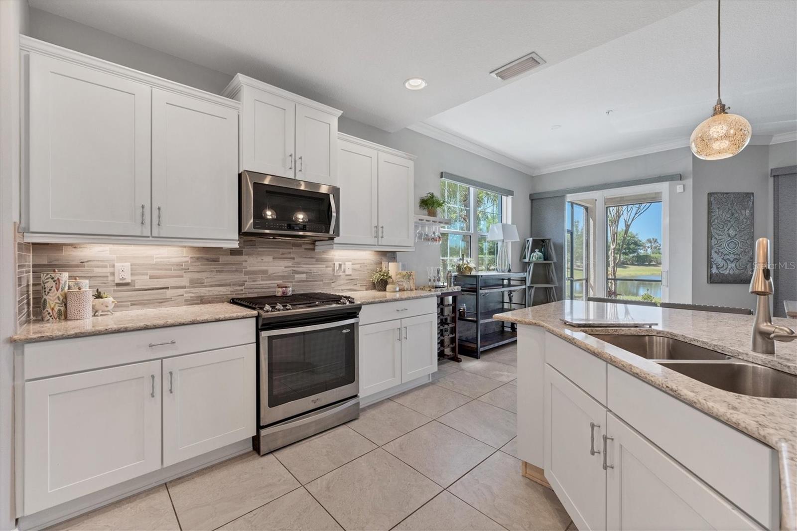 7564 DIVOT LOOP — photo 10