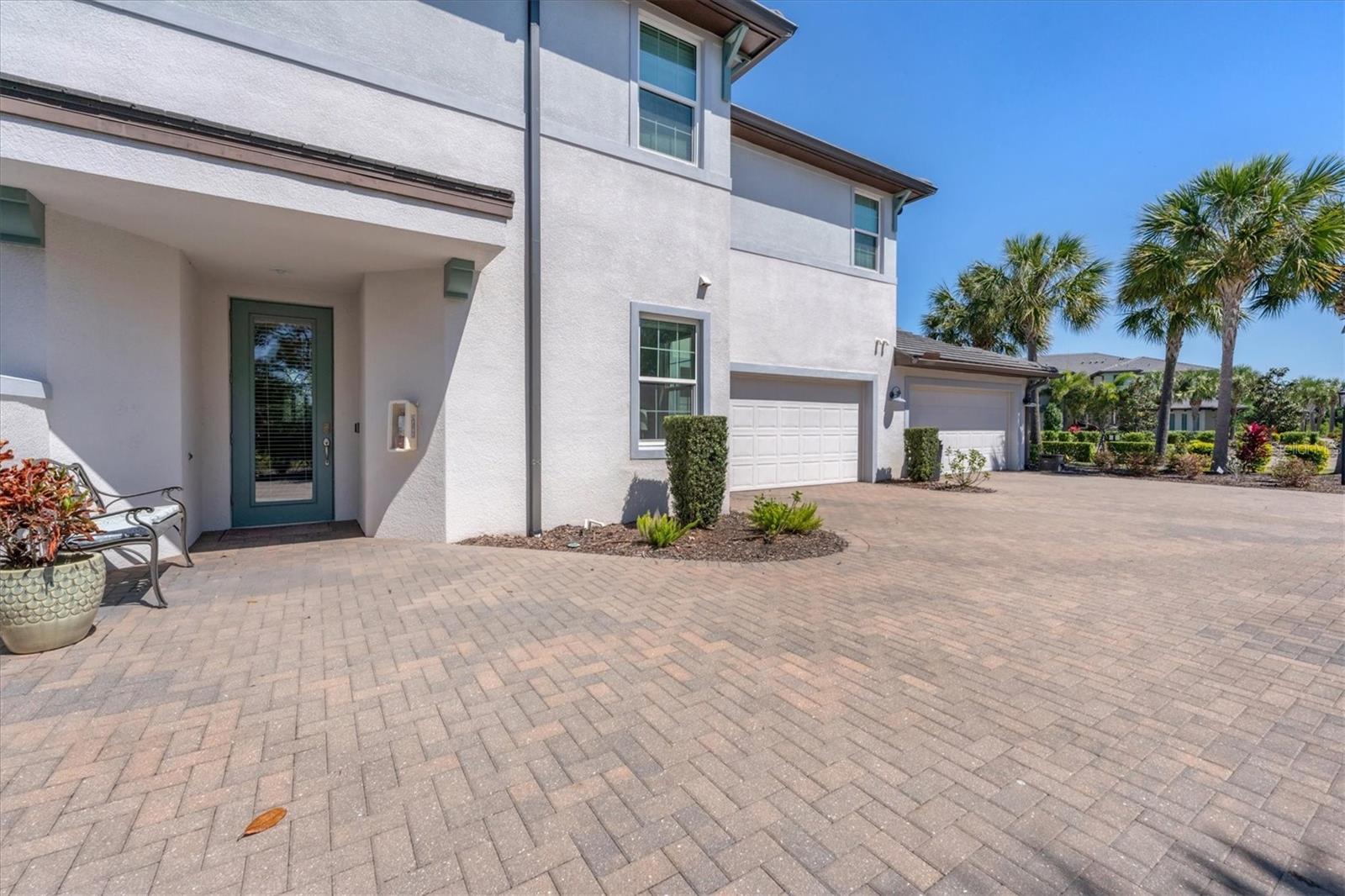 7564 DIVOT LOOP — photo 3