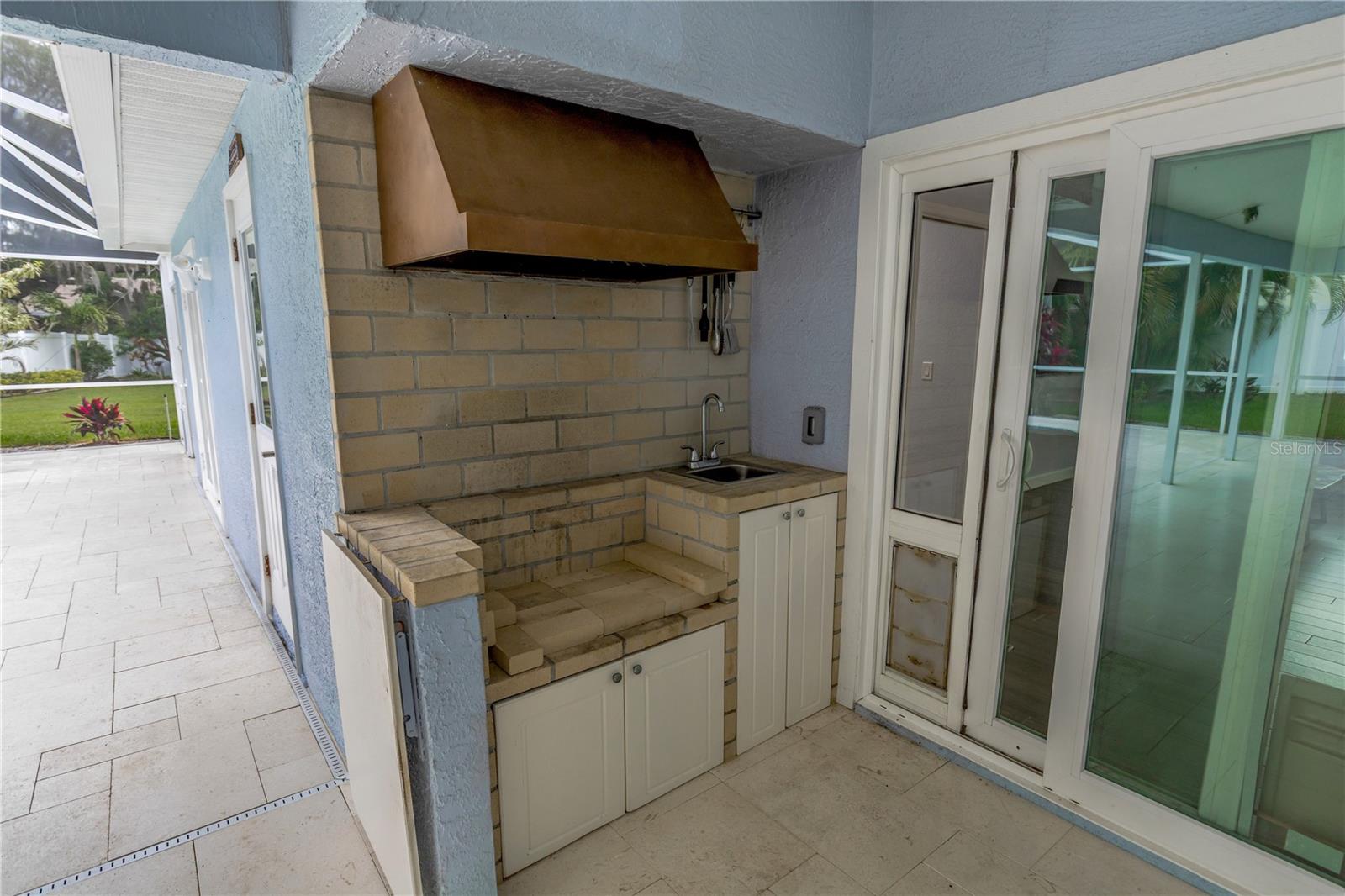 727 HIDDEN LAKE DR — photo 40