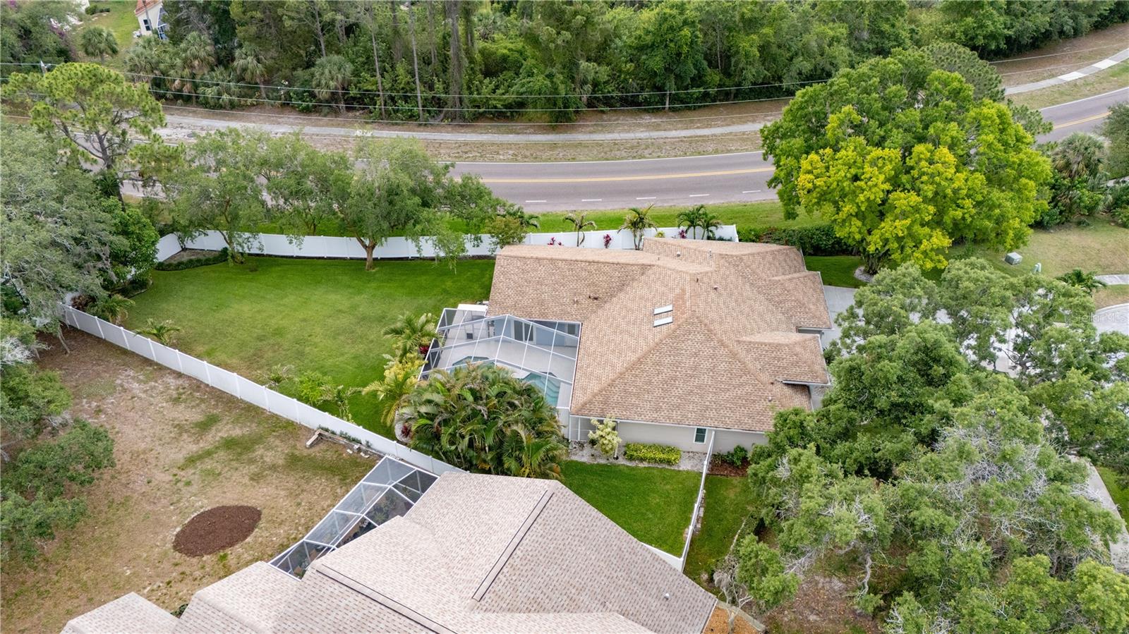 727 HIDDEN LAKE DR — photo 55