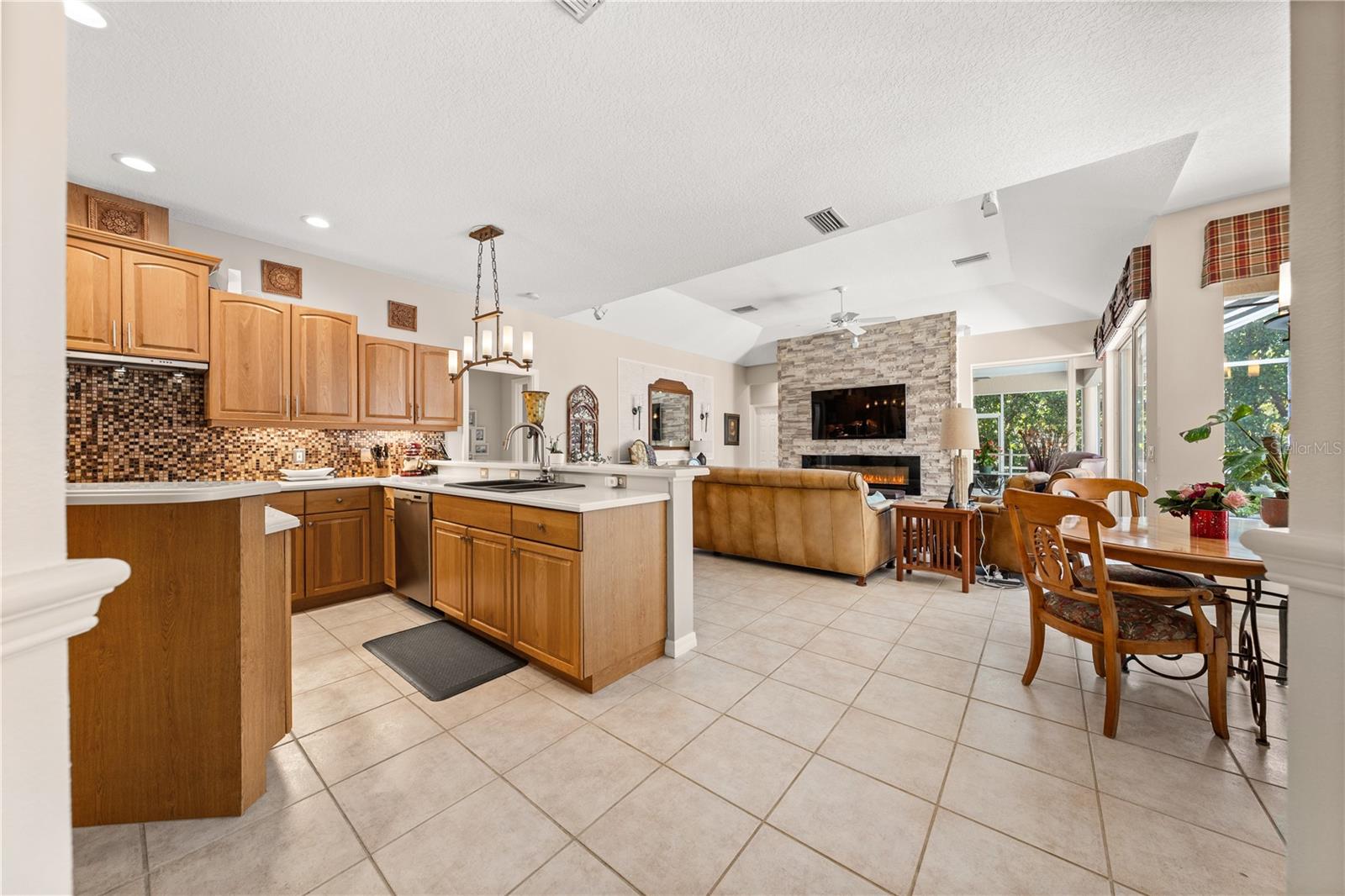 8224 WATERVIEW BLVD — photo 10