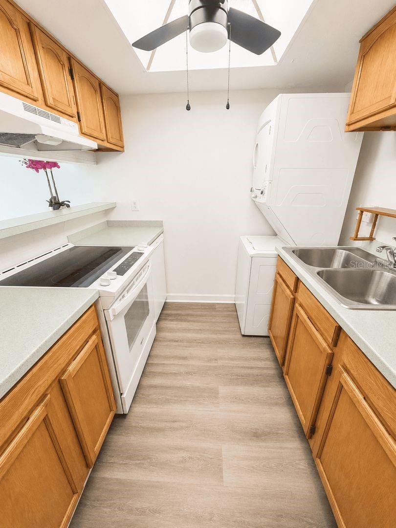 5820 N CHURCH AVE #129 — photo 7
