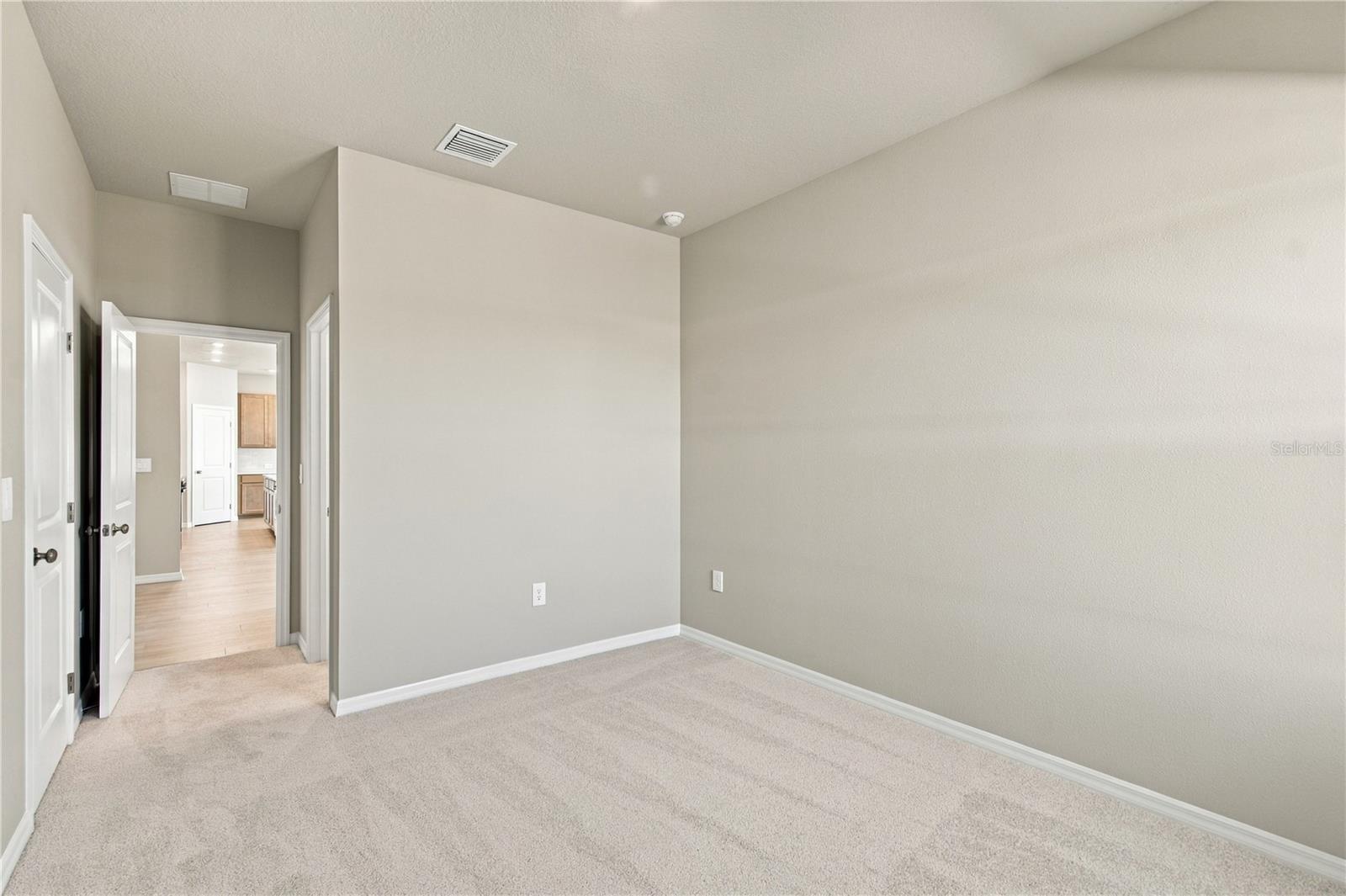 437 SPRING HARVEST DR — photo 23