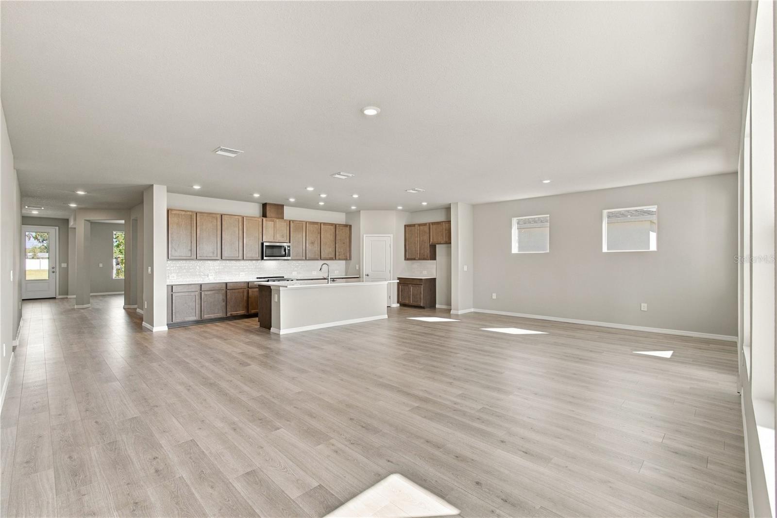 437 SPRING HARVEST DR — photo 11