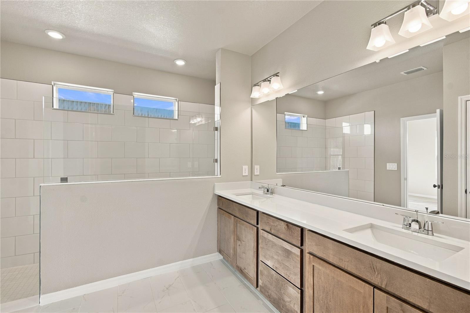 437 SPRING HARVEST DR — photo 15