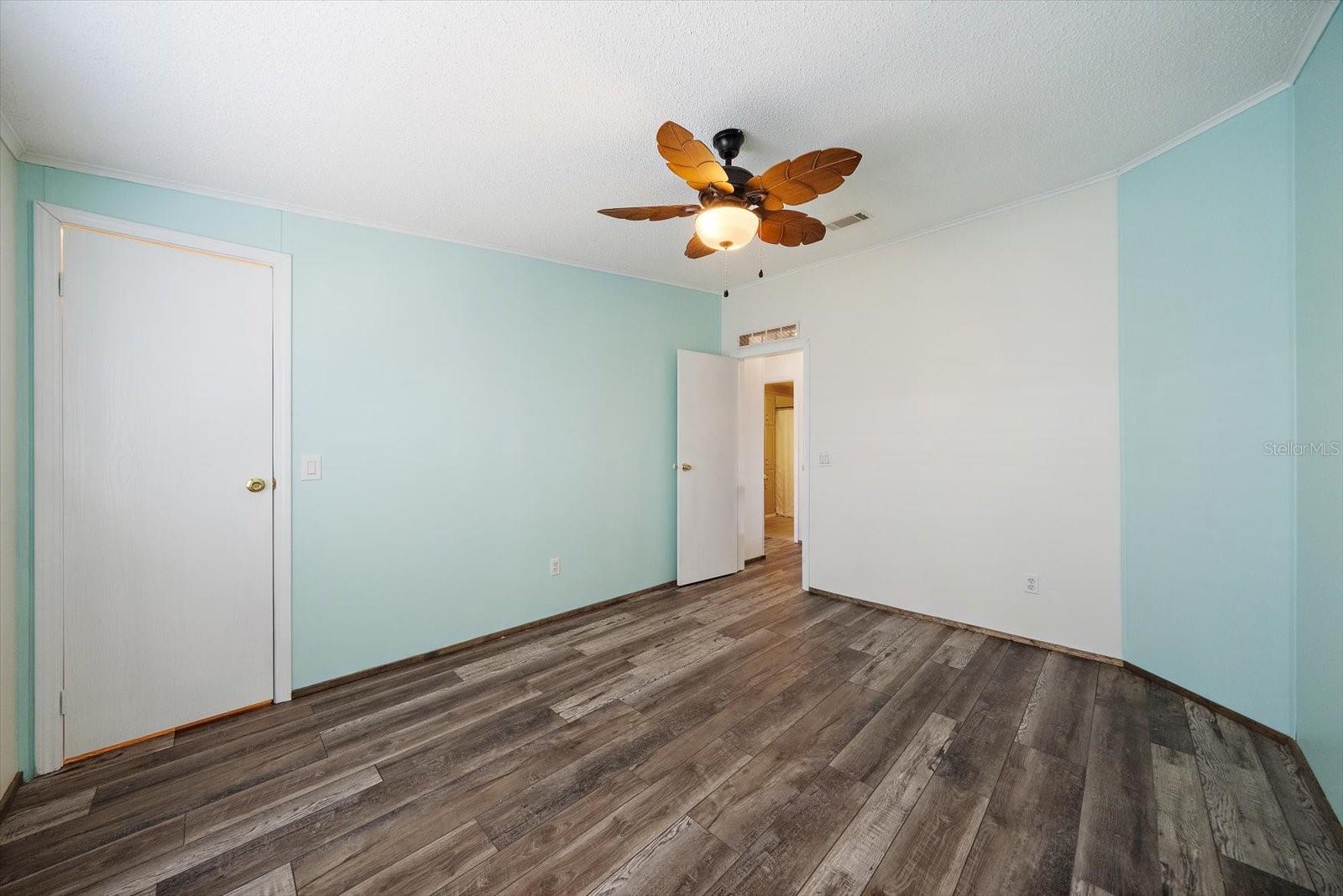 8102 MARIE LN — photo 5