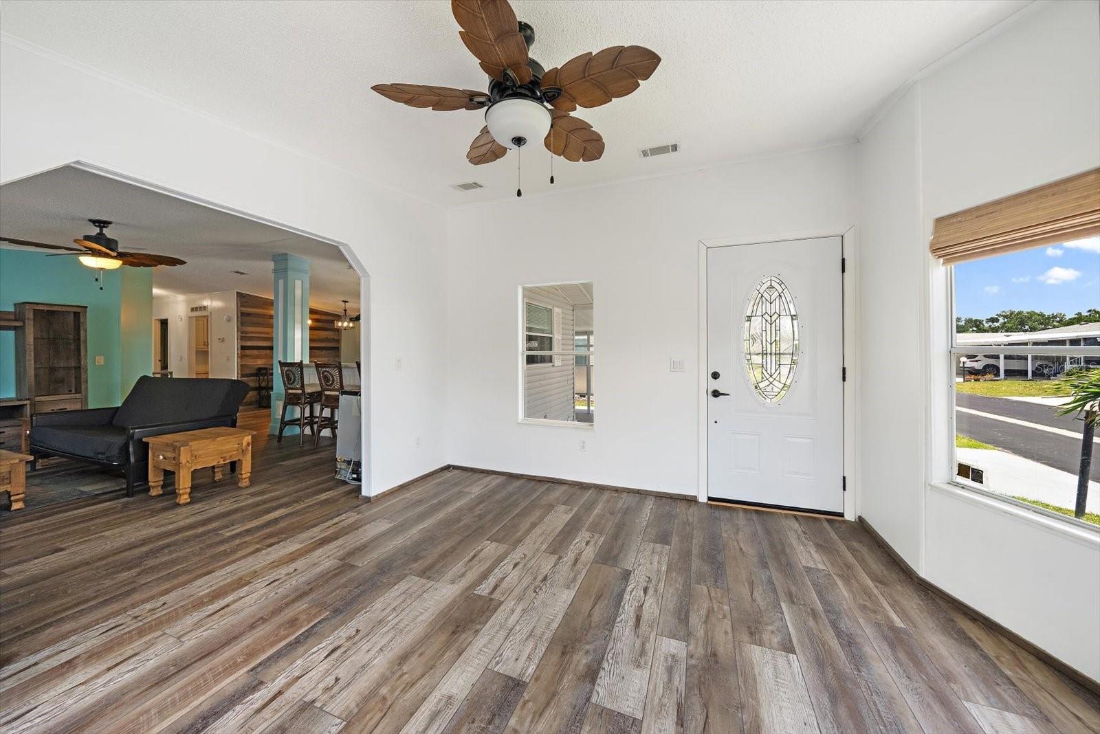 8102 MARIE LN — photo 30