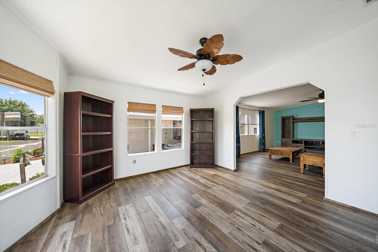 8102 MARIE LN — photo 29