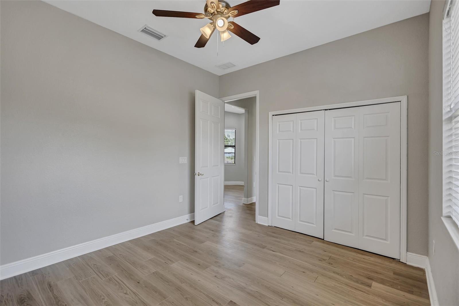 3284 NEWMARK ST — photo 36