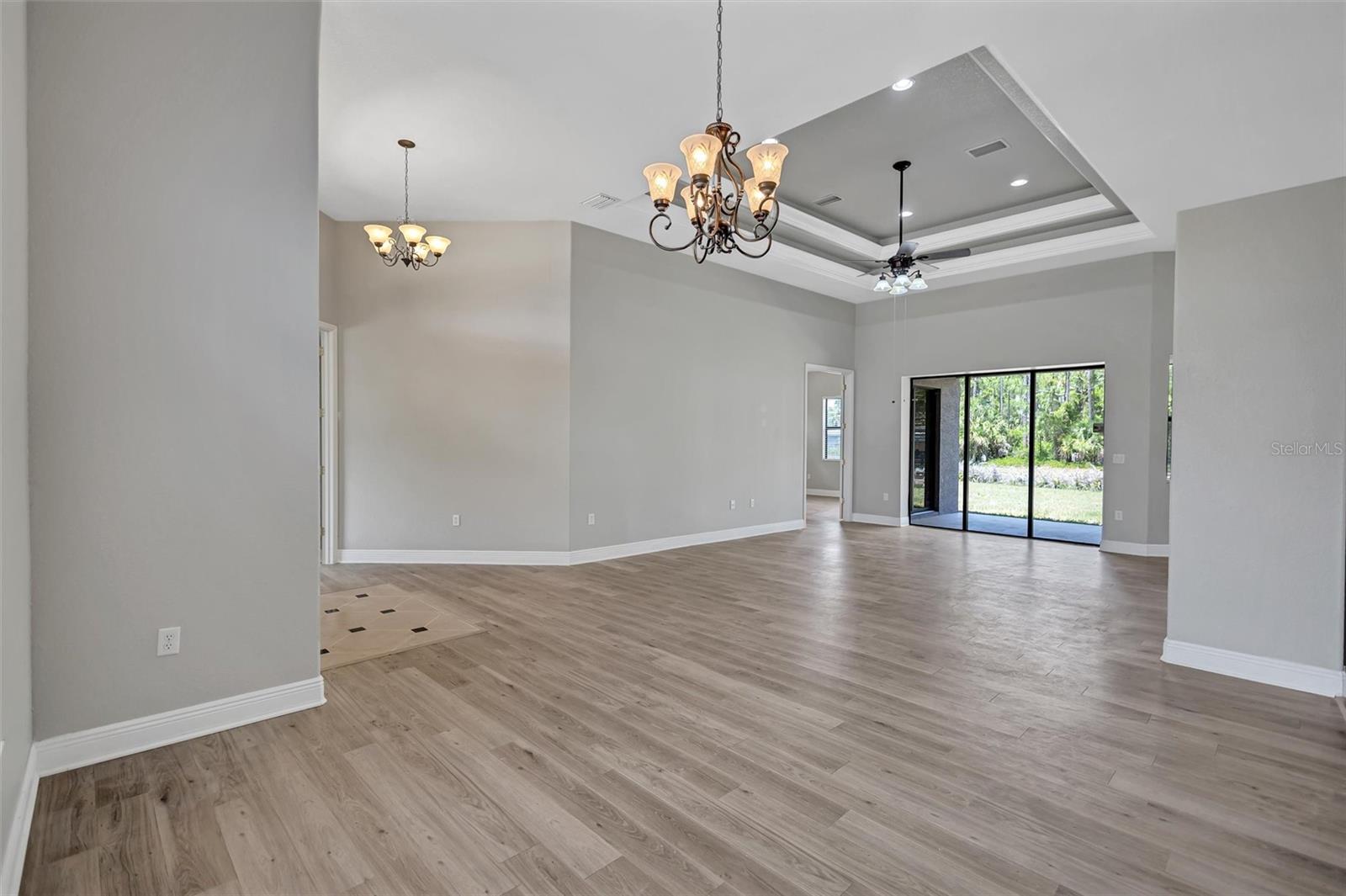 3284 NEWMARK ST — photo 11