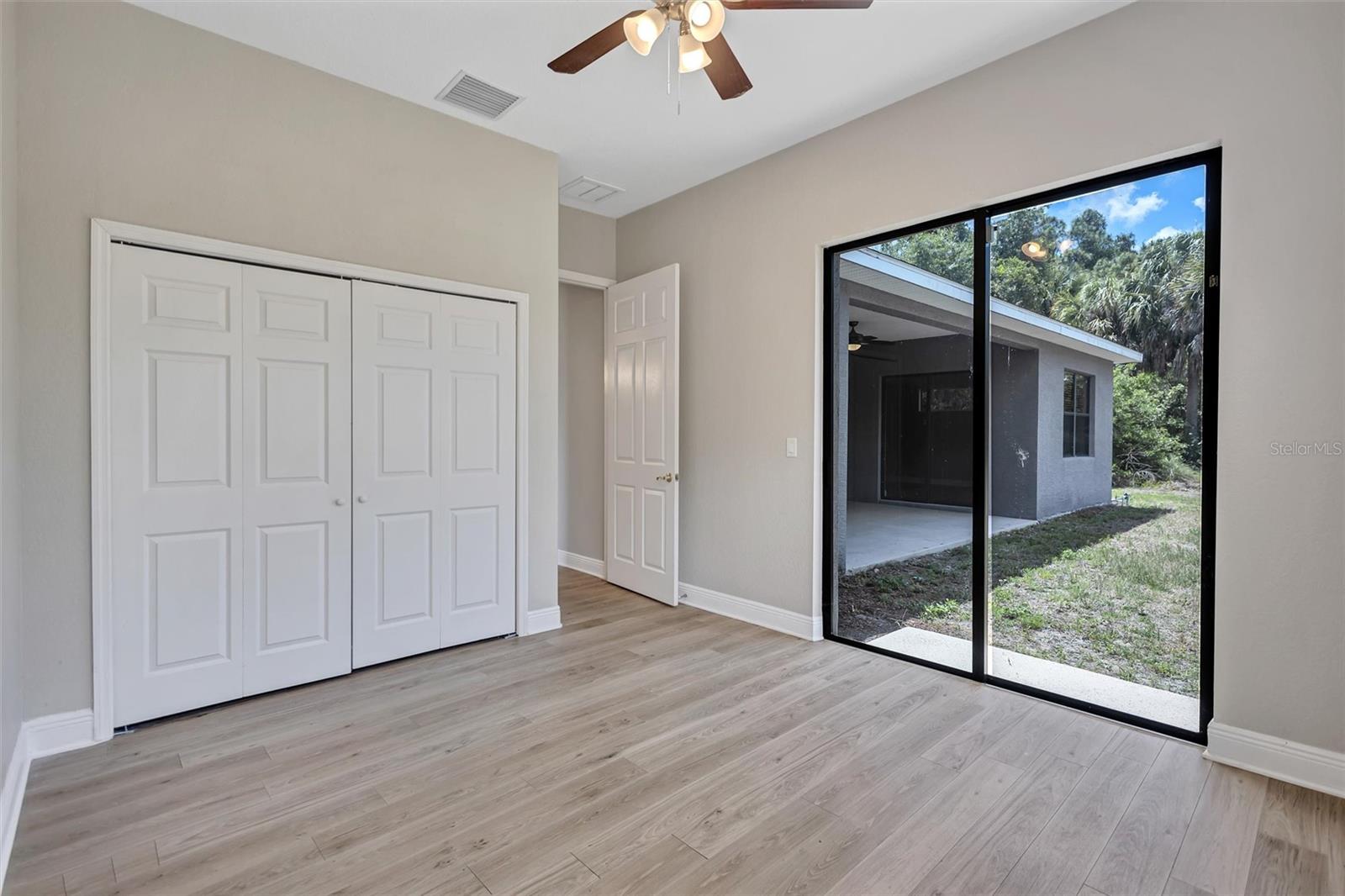 3284 NEWMARK ST — photo 39