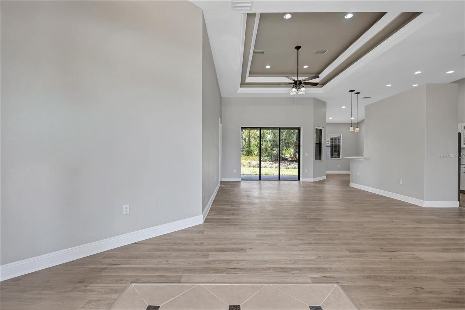 3284 NEWMARK ST — photo 3