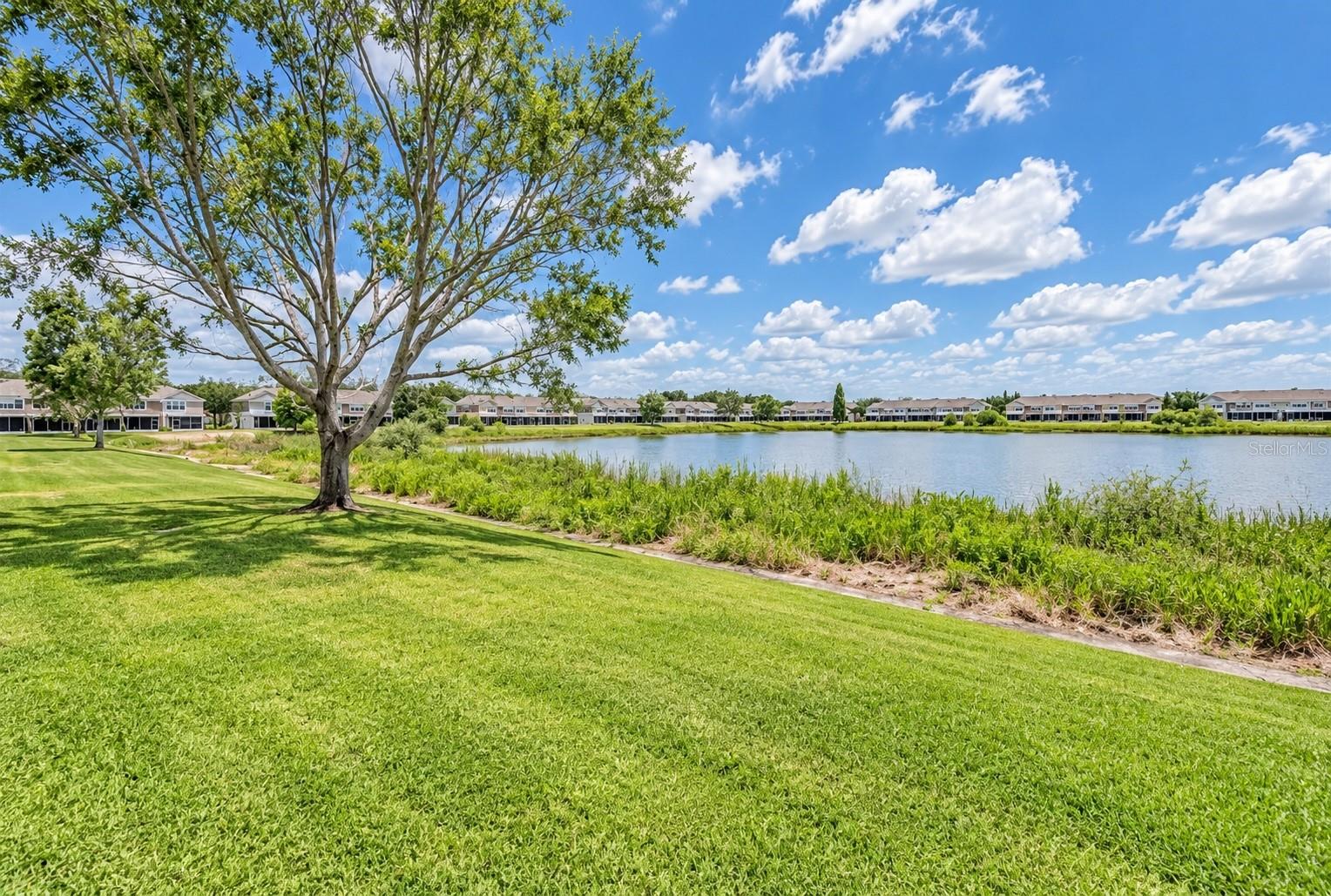 4939 POND RIDGE DR — photo 17