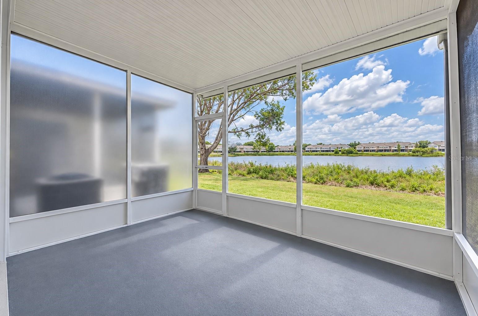 4939 POND RIDGE DR — photo 16