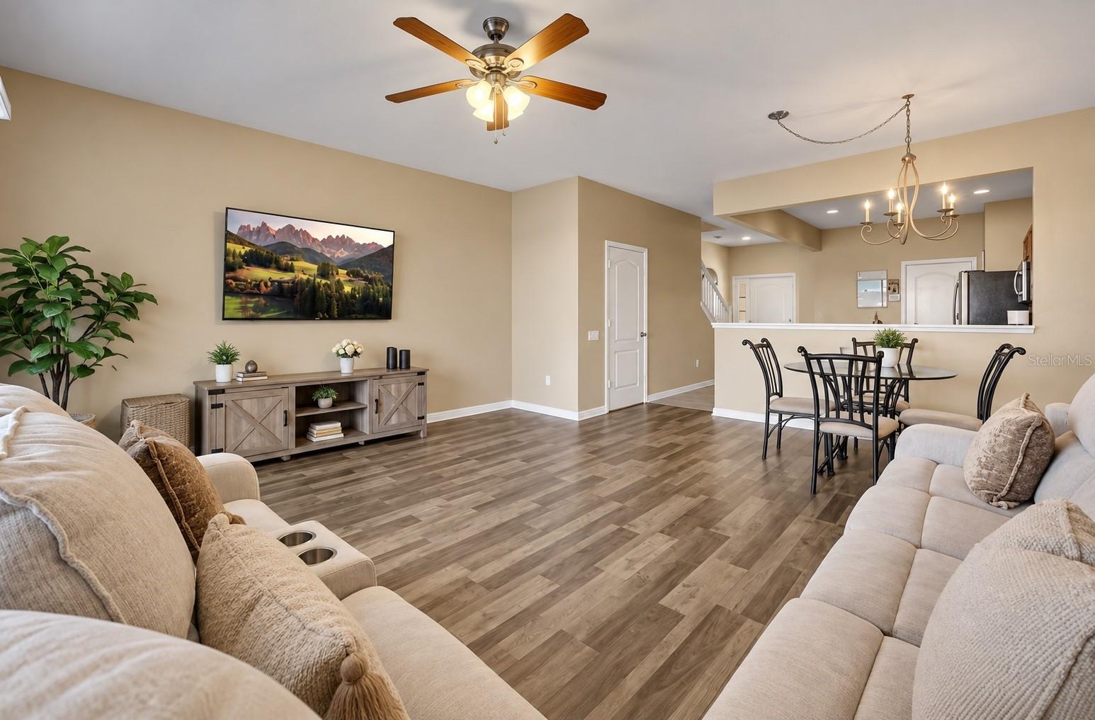 4939 POND RIDGE DR — photo 8