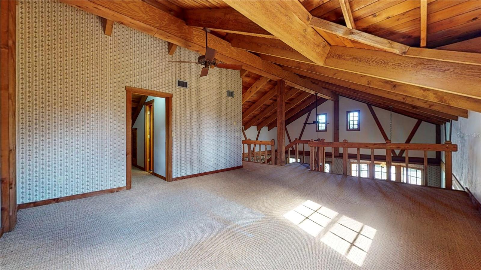 19803 READING RD — photo 32