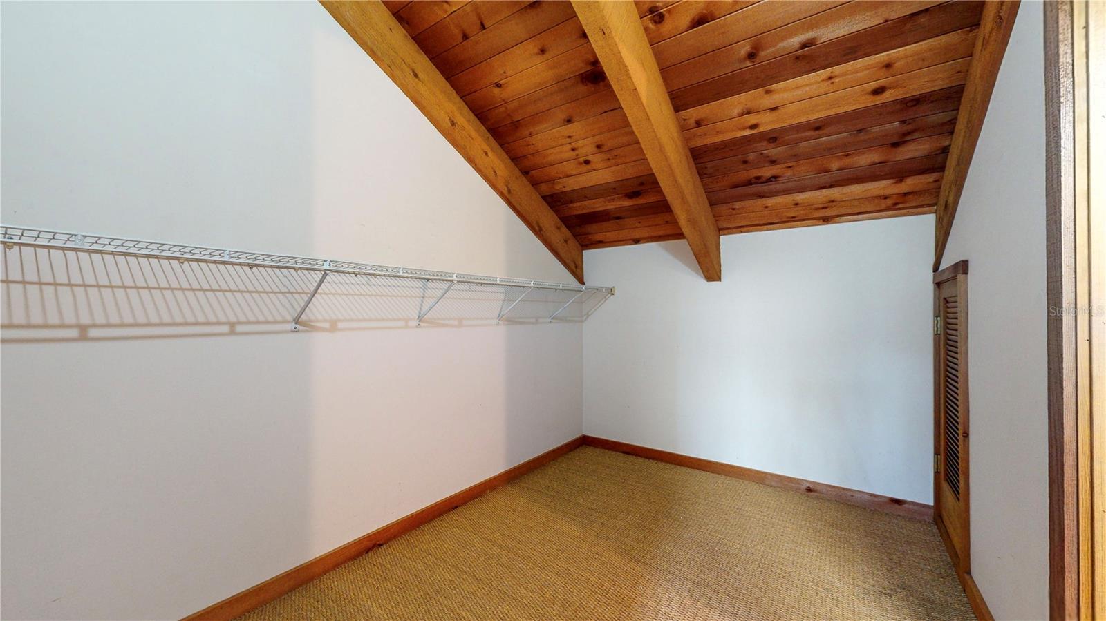 19803 READING RD — photo 33
