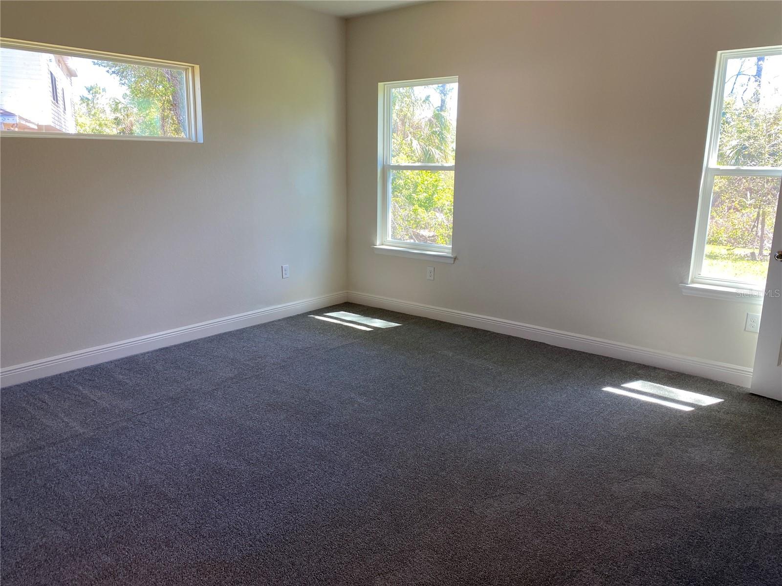 2789 WENONA DR — photo 4