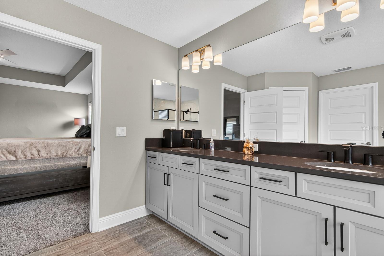 7241 NOTCHED PINE BND — photo 39