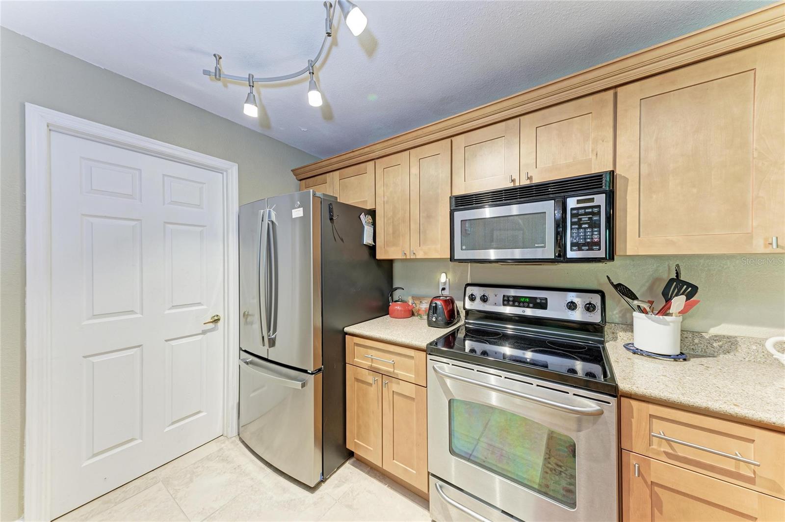 4040 CROCKERS LAKE BLVD #12 — photo 13