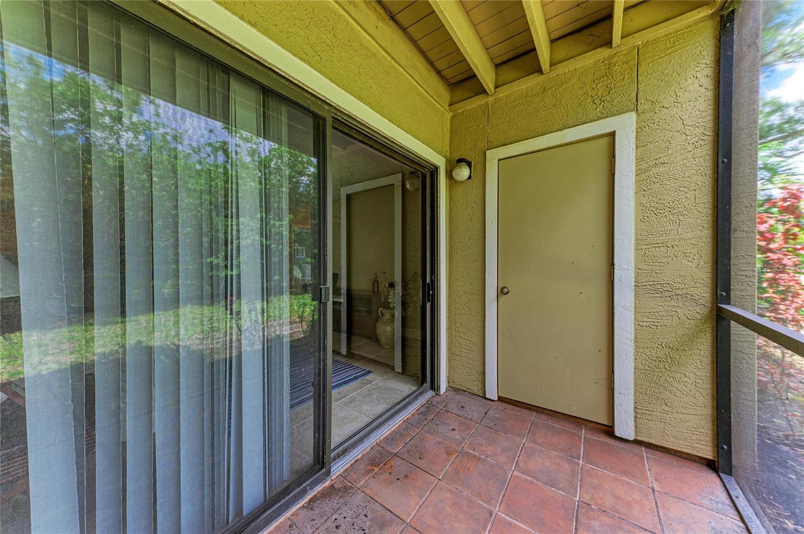 4040 CROCKERS LAKE BLVD #12 — photo 32