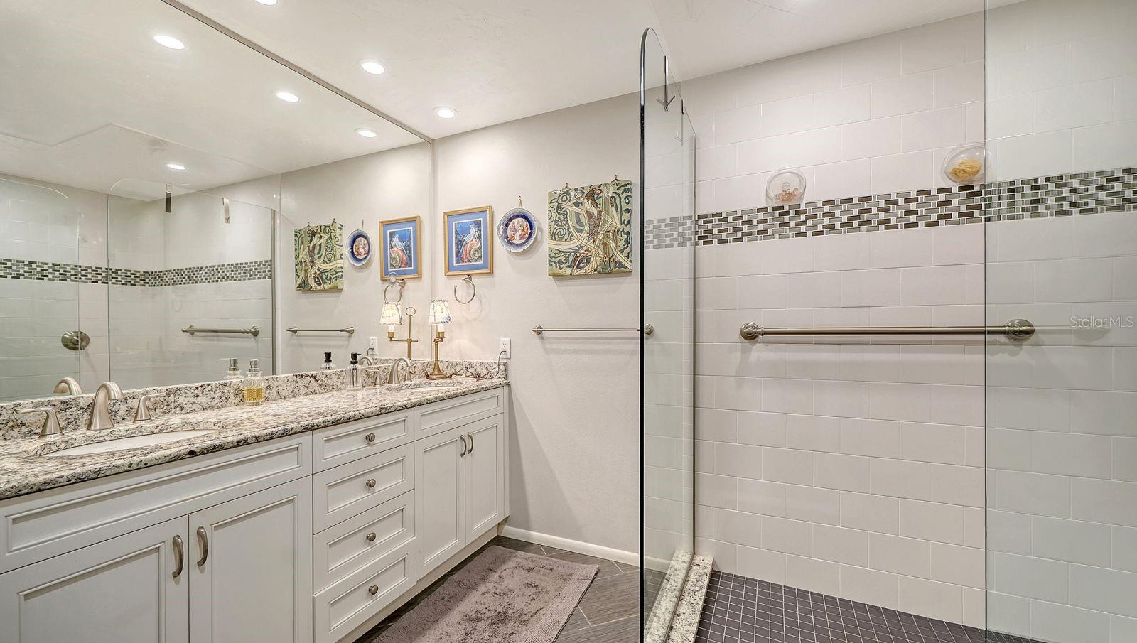 3840 MARINERS WAY #524A — photo 24