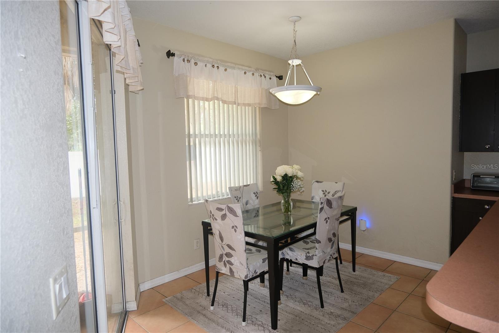 4491 CUTHBERT AVE — photo 6