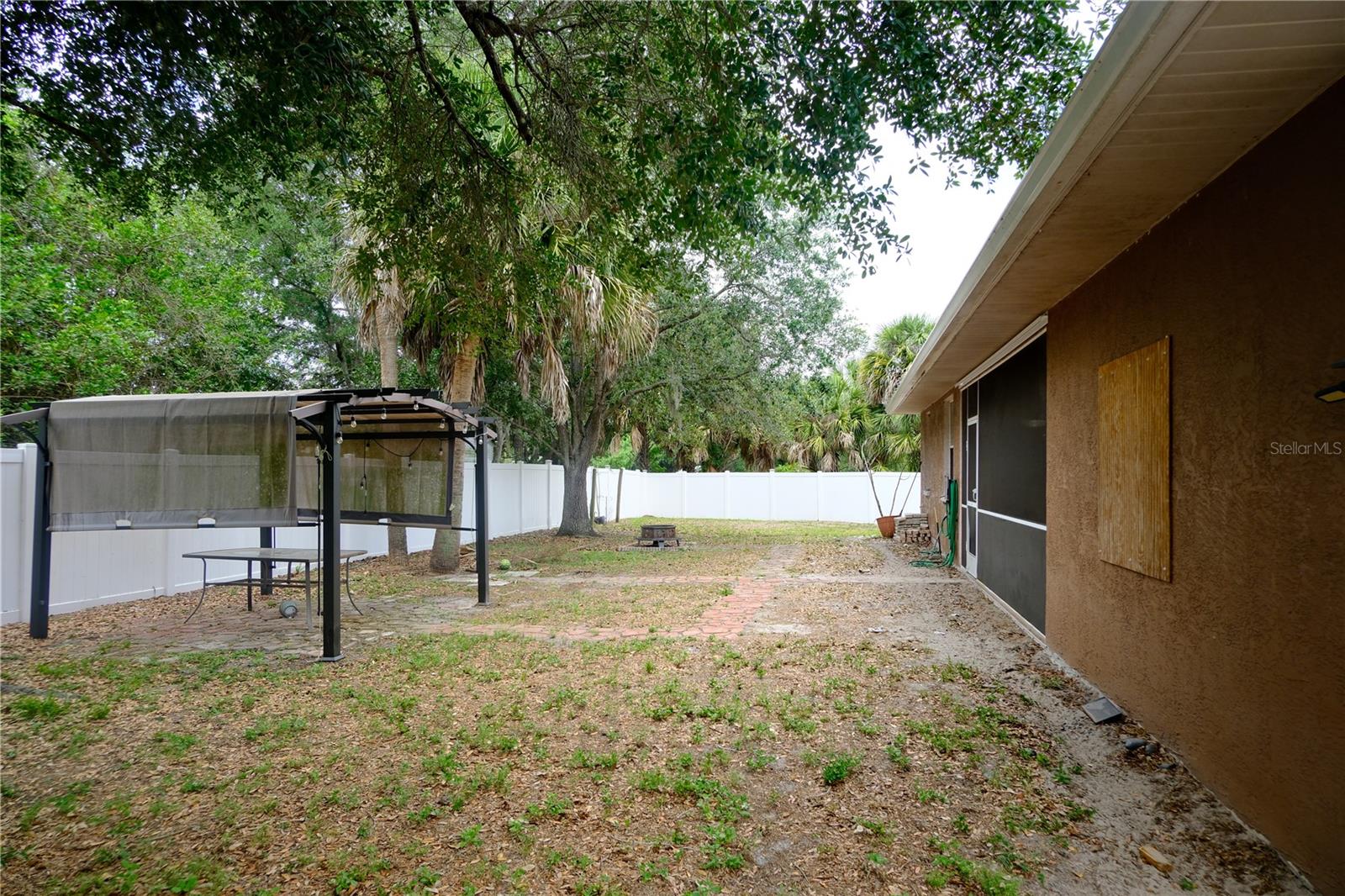 4491 CUTHBERT AVE — photo 27