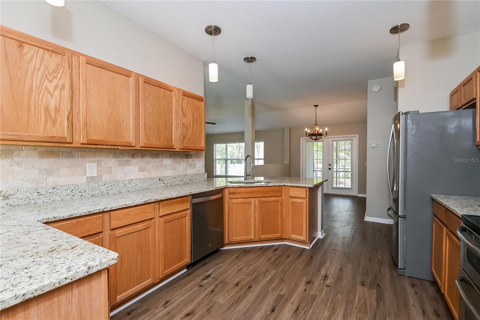 2221 MOUNTAIN MEADOW WAY — photo 14