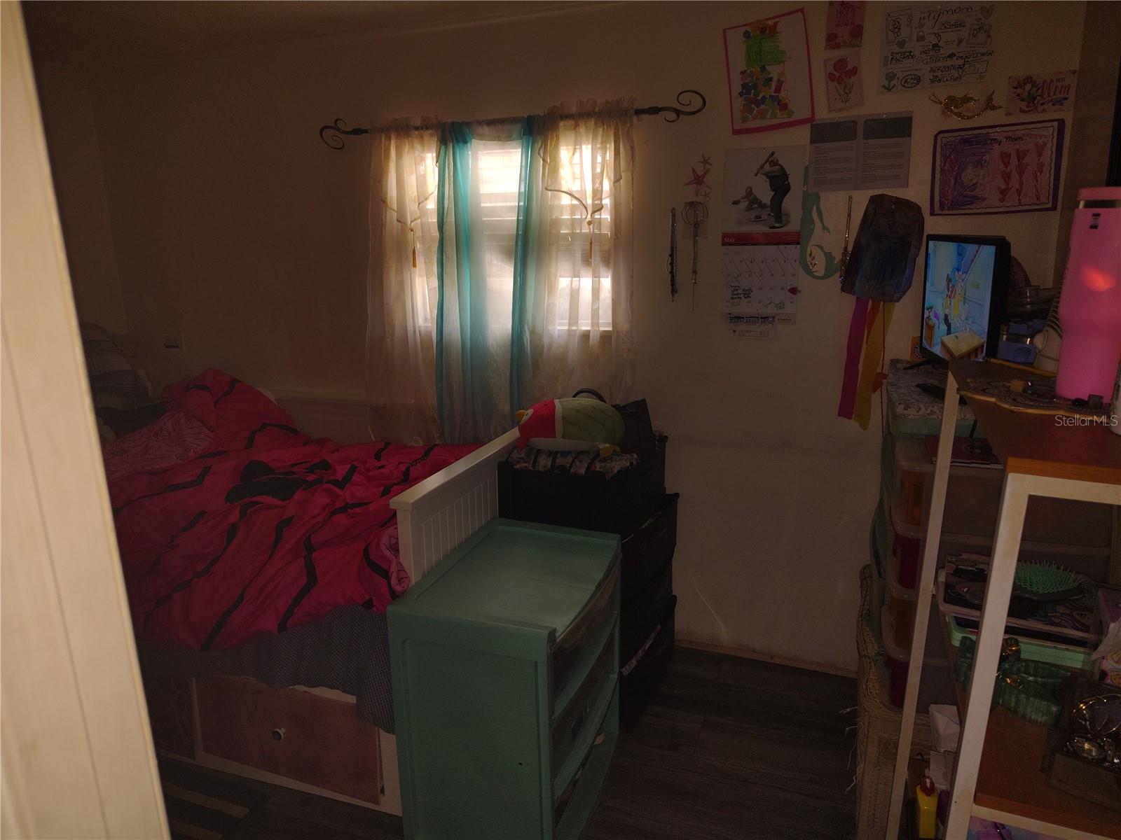 37748 MARKLAND AVE — photo 13