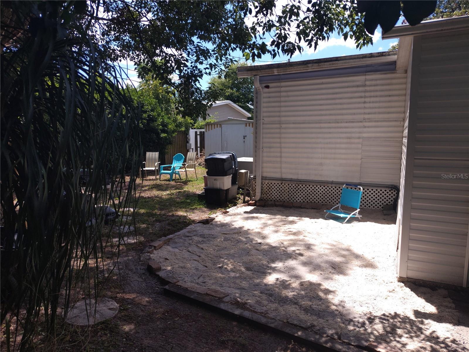 37748 MARKLAND AVE — photo 21