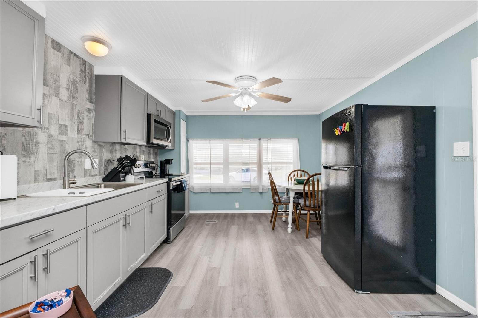 6835 ANAPA CT — photo 2