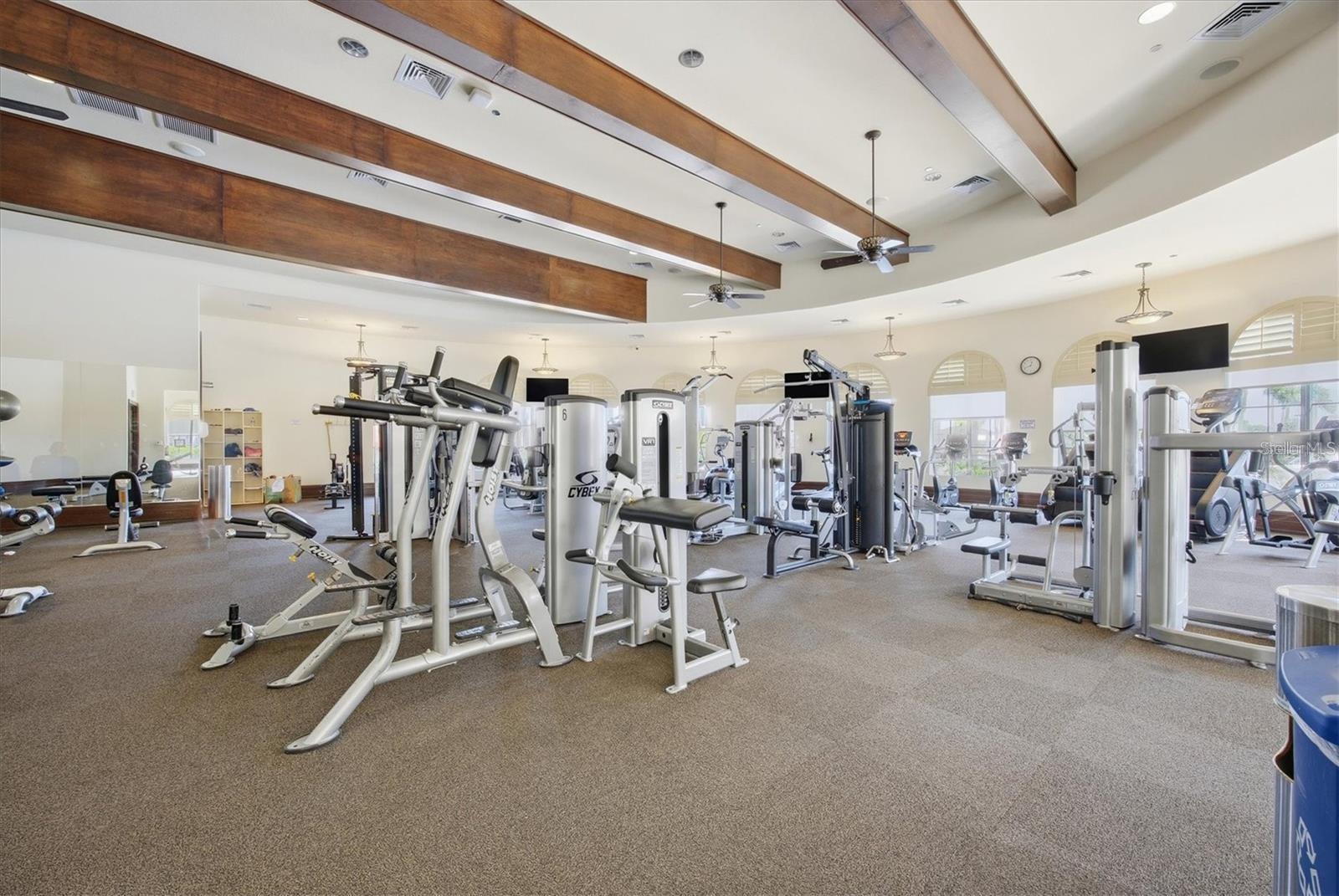 20229 LAGENTE CIR — photo 39
