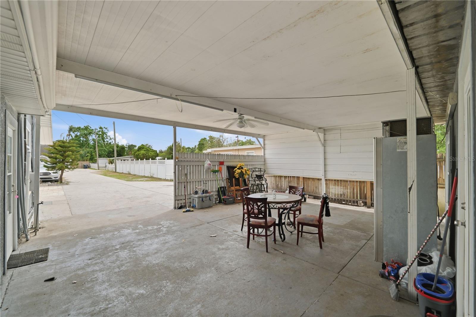 1309 W ARCTIC ST — photo 15