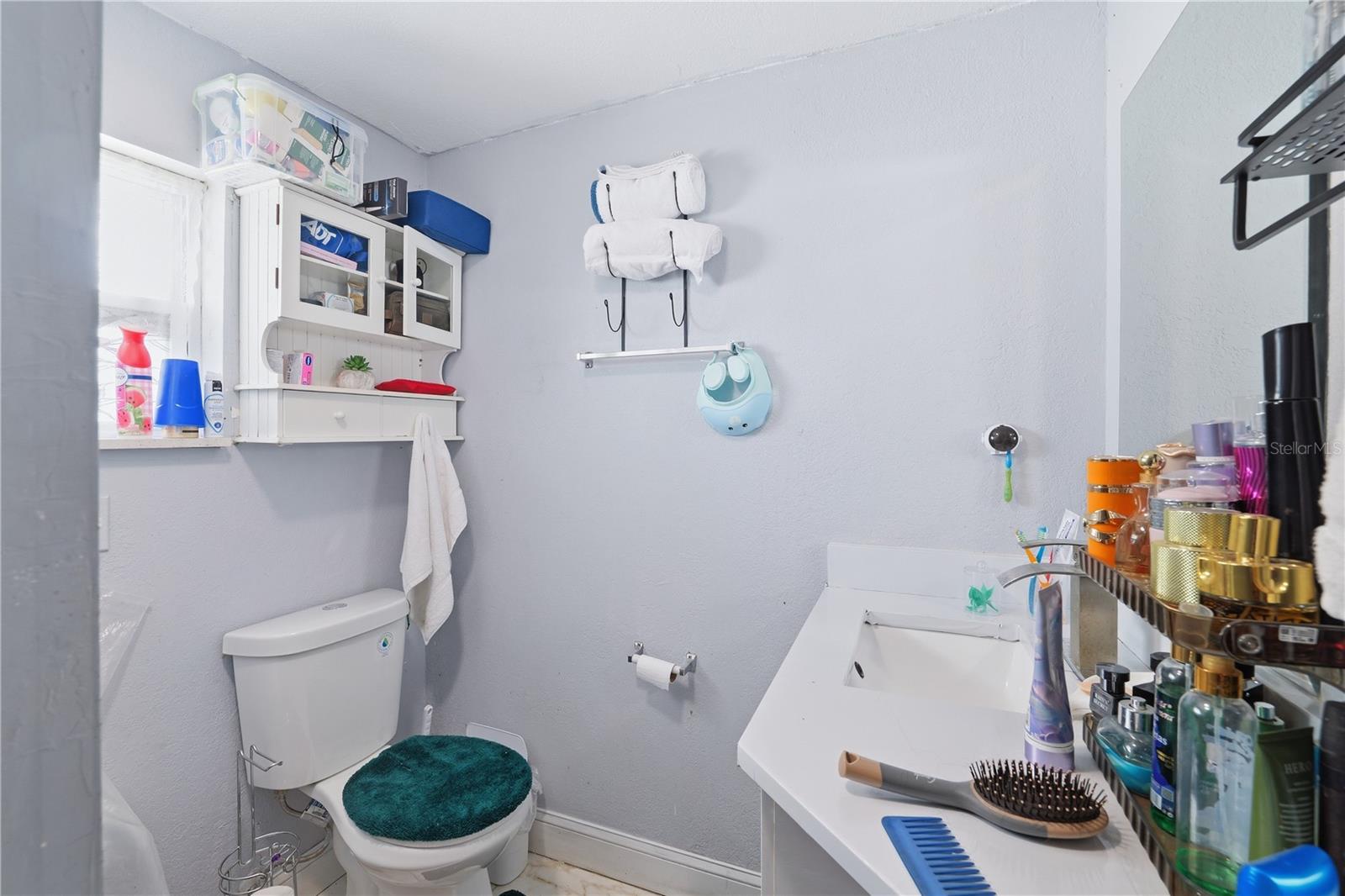 1309 W ARCTIC ST — photo 29
