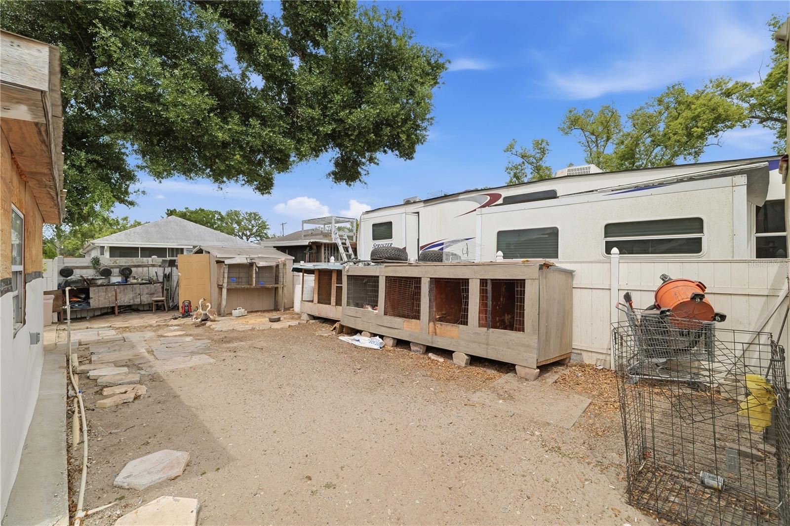 1309 W ARCTIC ST — photo 18