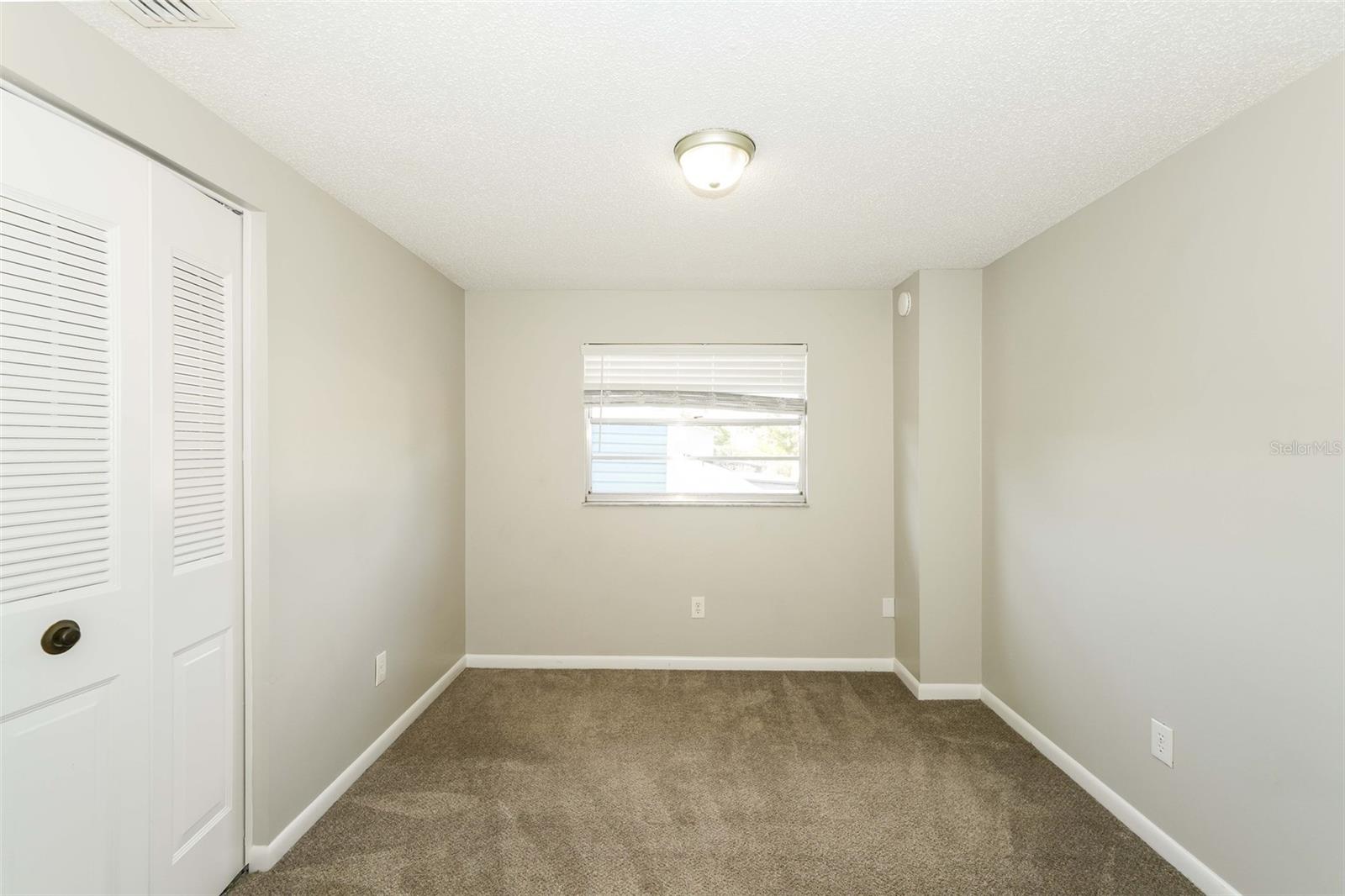 8229 MALVERN CIR — photo 16