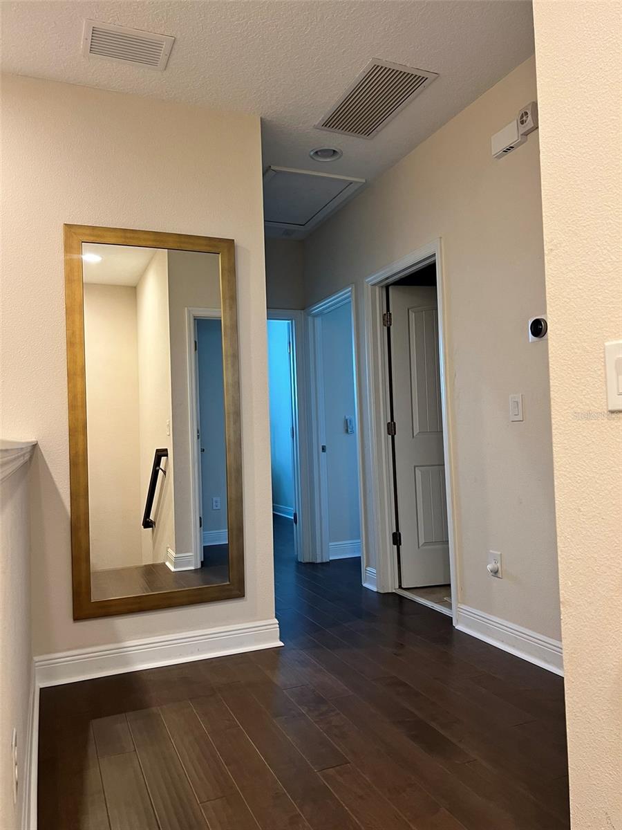 115 N ARRAWANA AVE #7 — photo 9