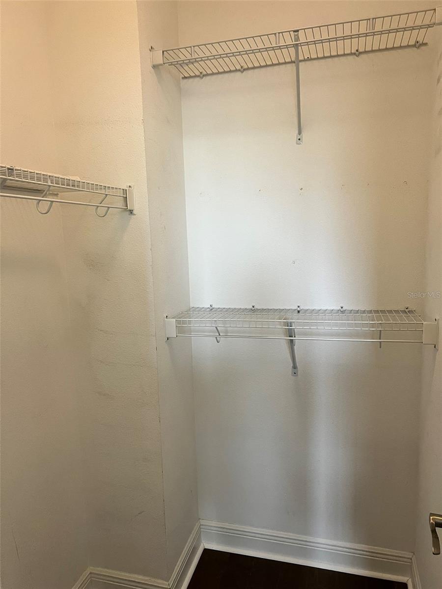 115 N ARRAWANA AVE #7 — photo 22