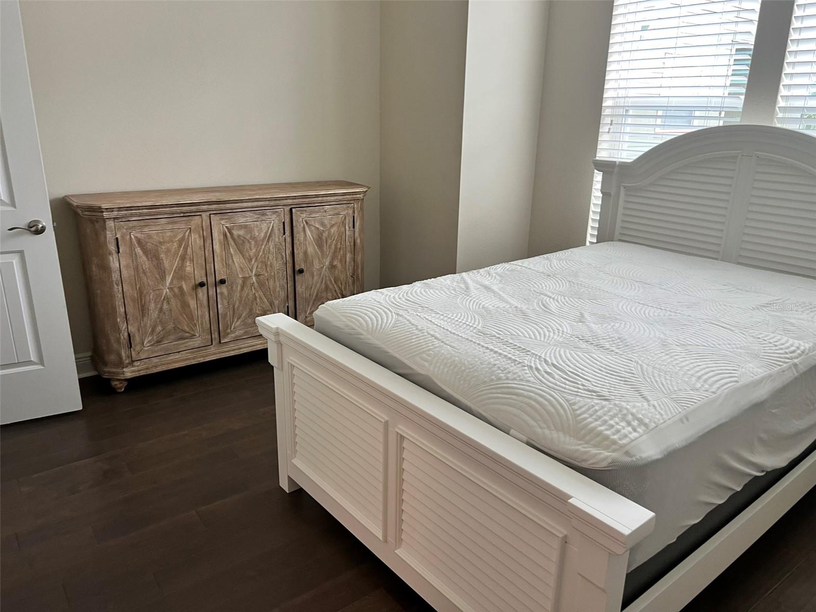 115 N ARRAWANA AVE #7 — photo 17
