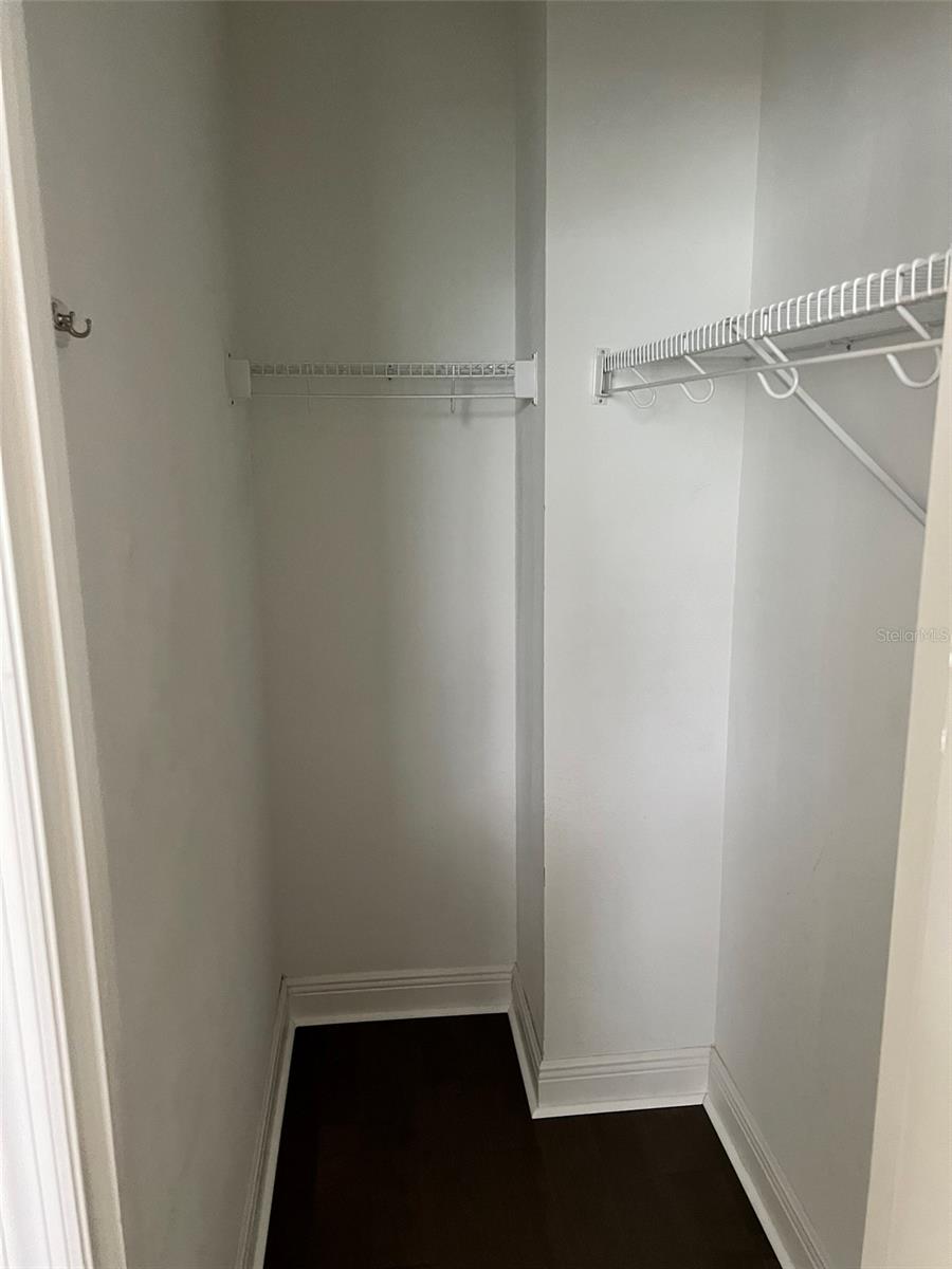 115 N ARRAWANA AVE #7 — photo 19
