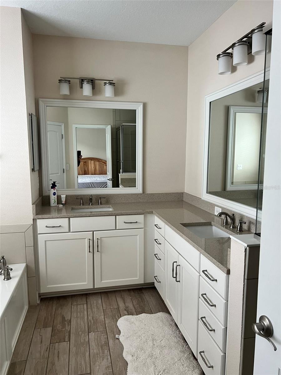 115 N ARRAWANA AVE #7 — photo 13
